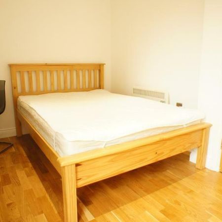City Centre Apartment Манчестър Екстериор снимка